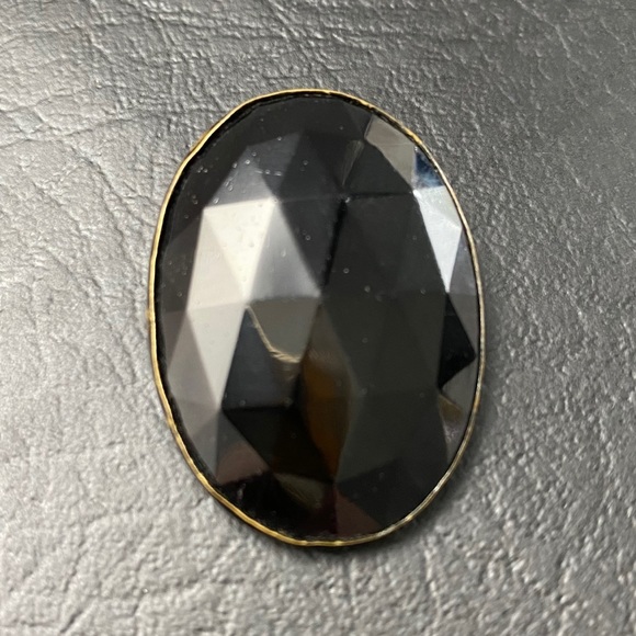 Vintage Mourning Brooch - Picture 2 of 11